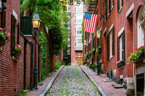 The 24 Pros And Cons Of Living In Boston Massachusetts