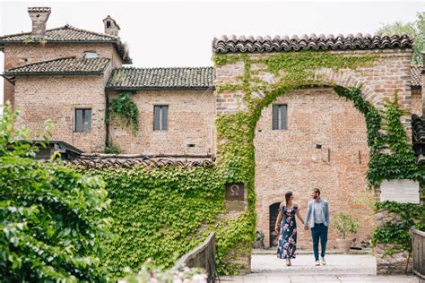 Dormire Nei Castelli Dallumbria Al Po Passando Per Lalto Adige