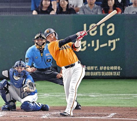 巨人・坂本勇人、先制5号2ラン！ 中日・大野雄大の前に打線は6回まで無安打、6月14日以来の値千金弾：中日スポーツ・東京中日スポーツ