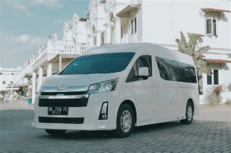 Modifikasi Toyota Hiace Premio PinterMekanik