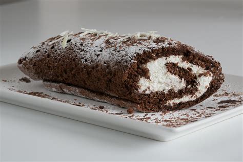 Rotolo Di Cioccolato E Panna Cucinando Con Annalisa