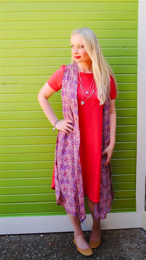 Boutique By Erin Facebook Lula Roe Outfits Outfits Lularoe Styling