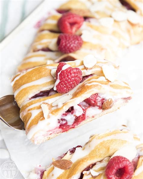 Raspberry Cream Cheese Crescent Ring Like Mother Like Daughter