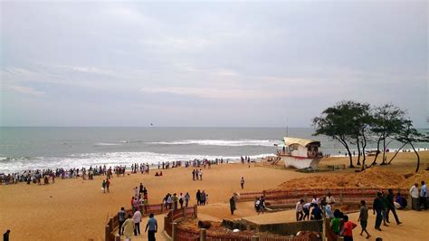 Visiting places of India: Calangute Beach