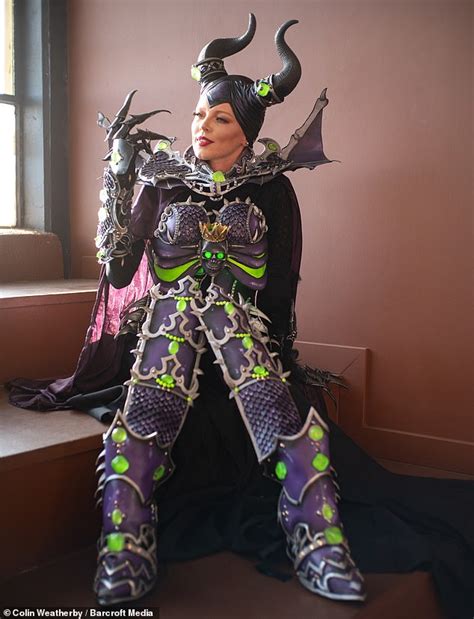 Hot Sexy Amber Guzman Bikini Pics