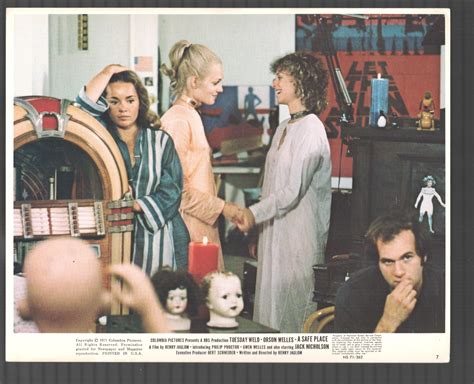 Safe Place 8 X10 Movie Still Tuesday Weld Gwen Welles 1971 Photograph Dta Collectibles