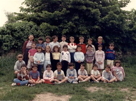 Photo De Classe CE1 1986 De 1986 Ecole Chavagnes Saint Joseph Loudun