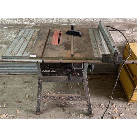 Delta Table Saw 10 Inch