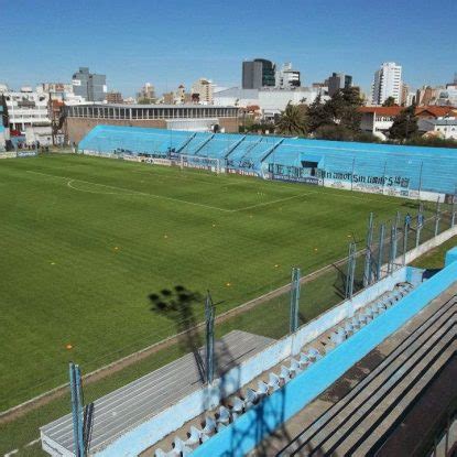 Arsenal se enfrentará a Vélez por los 16avos de final de la Copa