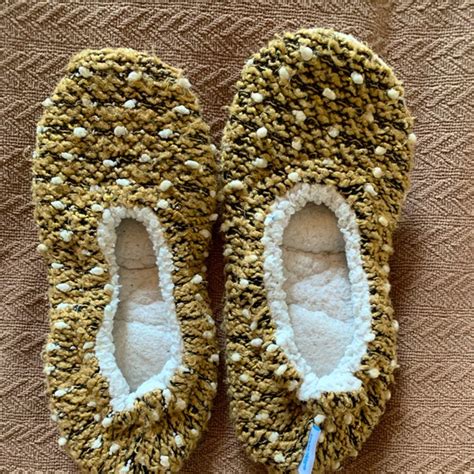 Snoozies Shoes Snoozies Yellow And White House Slippers Poshmark