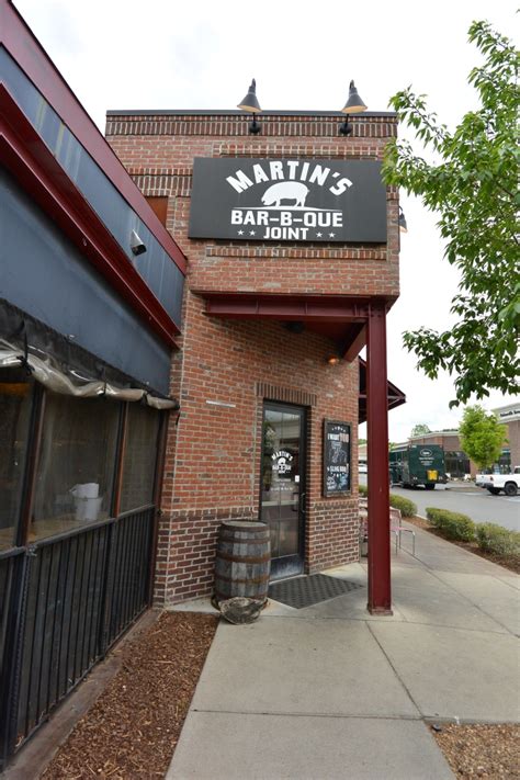 Martin’s Bar-B-Que Joint | The Bent Page