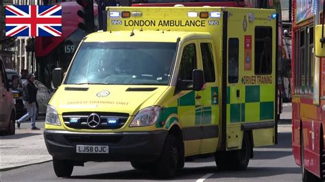 Driver Training Unit London Ambulances Responding With Siren And Lights Youtube