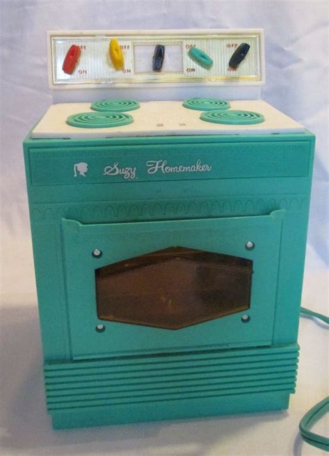 Vintage Turquoise Green Suzy Homemaker Oven From The 1960s Topper Toys Toy Kitchen Set