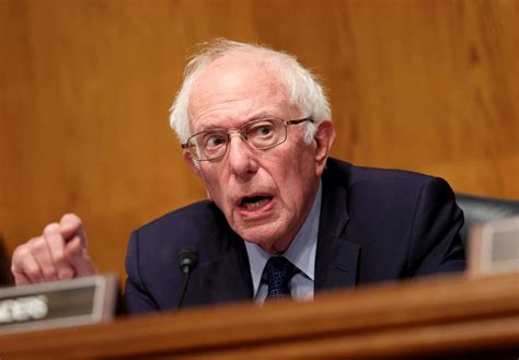 Senador Bernie Sanders elogia gestão do Serviço Nacional de Saúde português