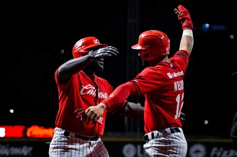 Caliente Sorprende Y Se Lleva El Primero De La Serie Ante Sultanes