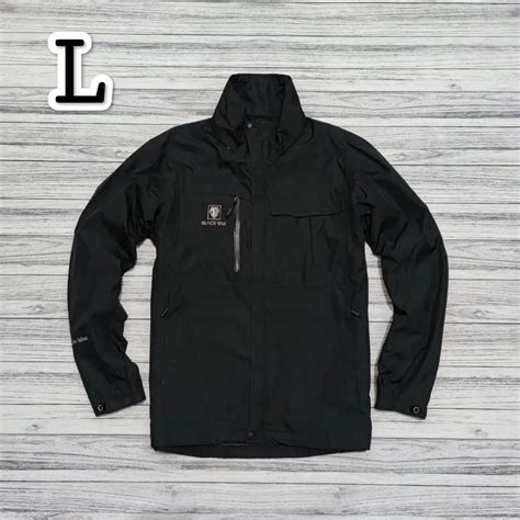 Blackyak Aquabloc Jacket Fesyen Pria Pakaian Baju Luaran Di Carousell