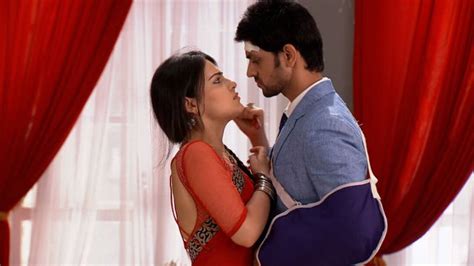 Watch Meri Aashiqui Tum Se Hi Season 1 Episode 243 : Episode 243 ...