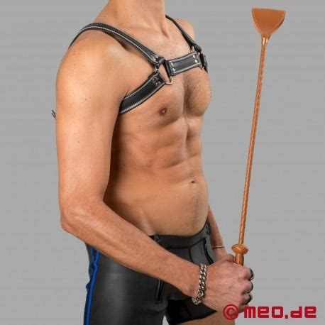 Braune Reitgerte Von Dr Sado By Meo Bei Meo Online Kaufen Bdsm