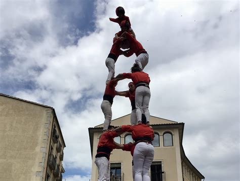 Els Xicots De Vilafranca Roden Els Castells De A Girona Rtvvilafranca