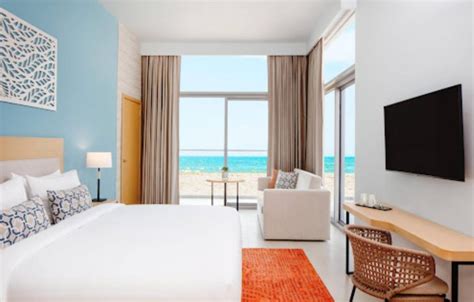 Book Cheap Centara Mirage Beach Resort Dubai Holidays fr £145 Per Night - HoliYeah