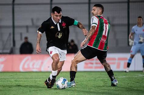 Medel Atuou Em 34 Jogos Pelo Vasco MeuVasco