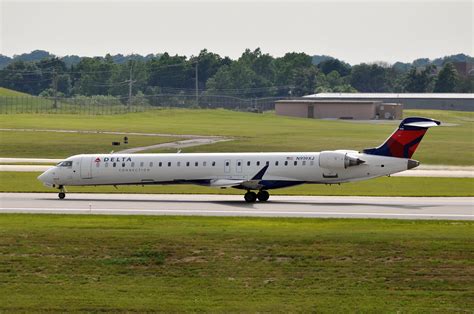 Delta Air Lines Canadair CRJ-900 - SkyTeam Virtual