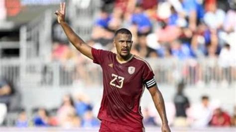 Cómo le fue a Salomón Rondón con Venezuela en la altura de Bolivia