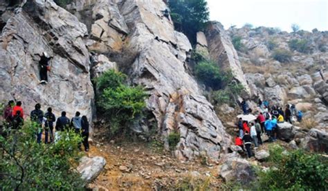 Rock Climbing at Damdama Lake Rocks