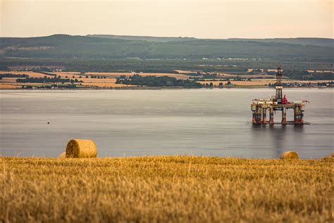 Cromarty Beach located in Highland is a fantastic day out