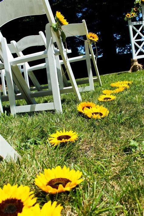 39 Sunflower Wedding Ideas And Wedding Decorations Chicwedd