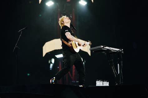 Live Review Ed Sheeran Rocks Night 1 Of Australian Tour Suncorp Stadium