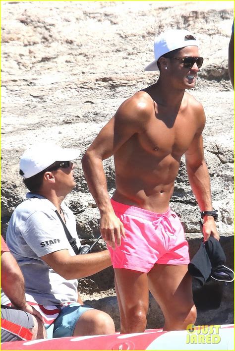 Cristiano Ronaldo Wears Brace On Injured Knee At The Beach Photo