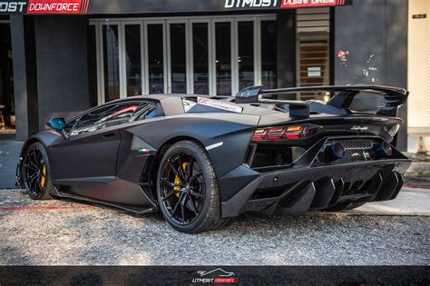 (LP700 / LP740) Lamborghini Aventador SVJ Bodykit – Utmost Downforce Garage