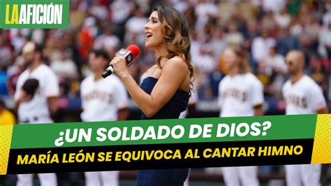 María León se equivoca al cantar Himno Nacional en el Mexico City