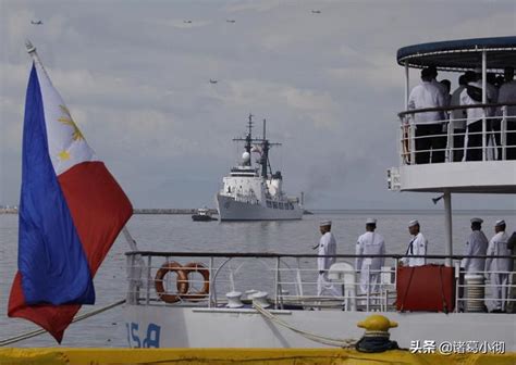 菲律賓以為有美航母撐腰，出動軍艦搶占島礁，不怕挨打？ 每日頭條