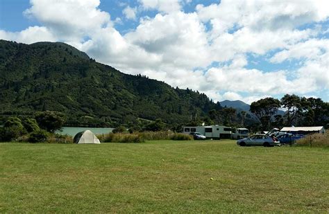 Kenepuru Head Campsite Pelorus And Kenepuru Sounds Area Marlborough Region