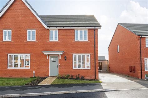 Blackbird Gardens Langford Biggleswade Sg18 3 Bed Semi Detached