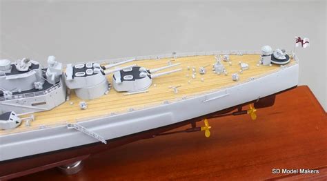 SD Model Makers: The world’s last battleship - HMS Vanguard model