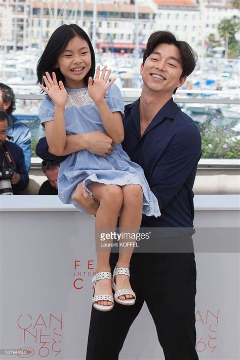 Actors Gong Yoo Kim Su An Attend The Train To Busan Photocall At