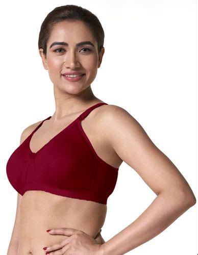 Cotton Ladies Maroon Padded Bra Size A44 Plain At Rs 125 Piece In Surat