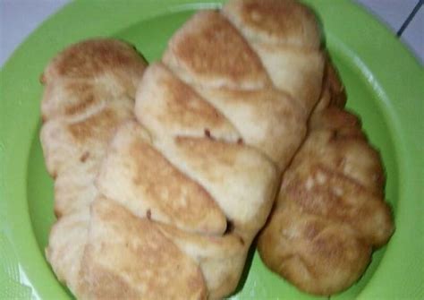 Resep Roti Gr Isi Piscok Oleh Esy Handono Cookpad