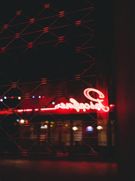 neonlight signage · Free Stock Photo