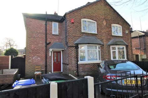 Arbor Drive Burnage Manchester M19 3 Bedroom Semi Detached House For