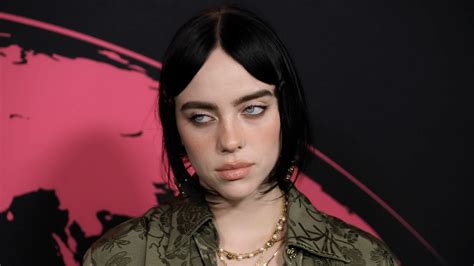 Billie Eilish Pide Una Orden De Alejamiento Contra El Fan Que Se Coló En Casa De Sus Padres