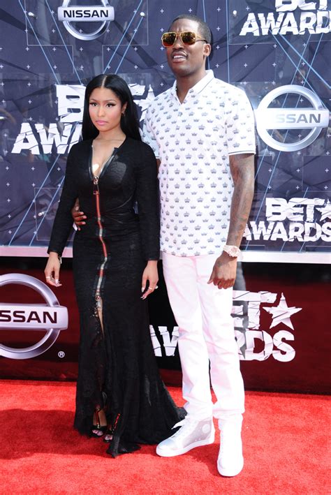 [PHOTOS] Nicki Minaj & Meek Mill – Hollywood Life