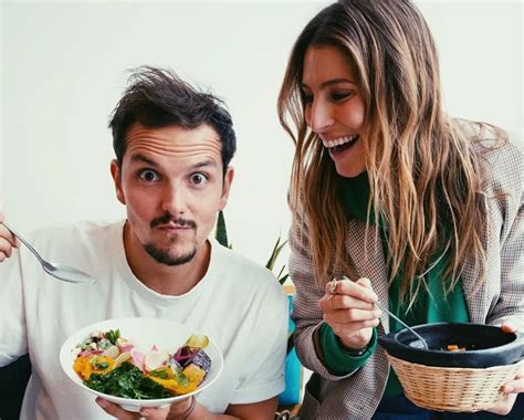 Lex Miss France Laury Thilleman Sest Mari E Avec Le Chef Juan