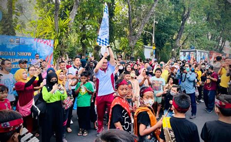 Kasat Lantas Polrestabes Surabaya Buka Acara Road Show