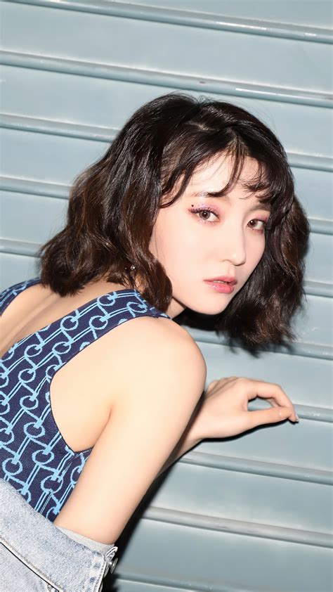 Binnie 비니 Bae Yu Bin 배유빈 Oh My Girl 오마이걸 Kpop K Pop Girls