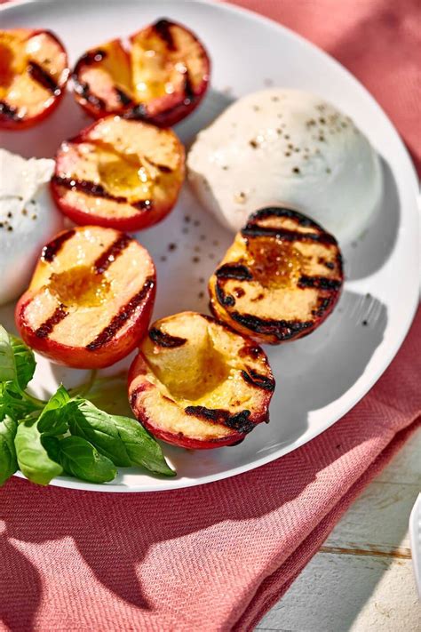 Grilled Peaches With Burrata Recipe — The Mom 100