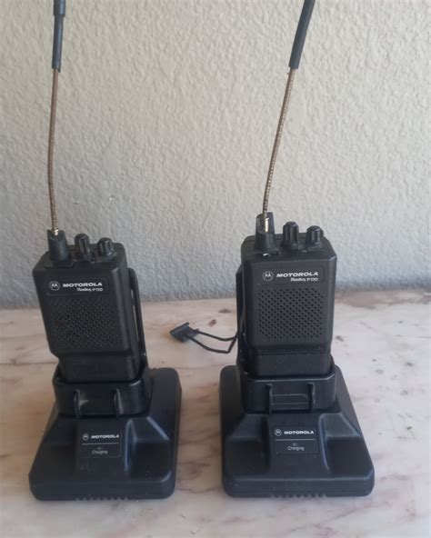 Two Way Radios Motorola 2 Way Radios P110 Model Htn9804a Was Sold